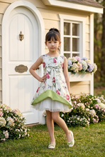 Load image into Gallery viewer, Green and Floral Reversible Cotton Basic