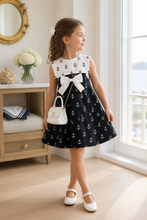 Load image into Gallery viewer, Jelly Purse With Pearl Accent