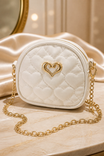 Load image into Gallery viewer, Quilted Purse With Heart Accent