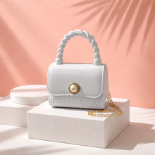 Load image into Gallery viewer, Jelly Purse With Pearl Accent
